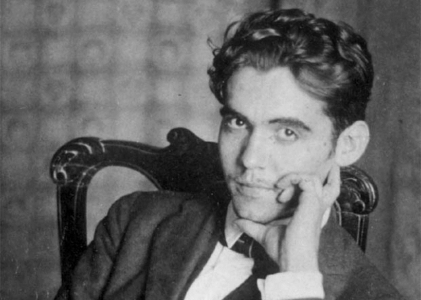 Al oído de una muchacha – Federico García Lorca